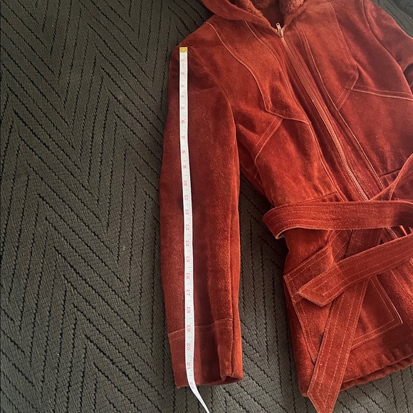 Vintage Burnt Orange Suede Leather Hooded Belted Coat, Fits XXS, Made in Uruguay - Picture 12 of 12
